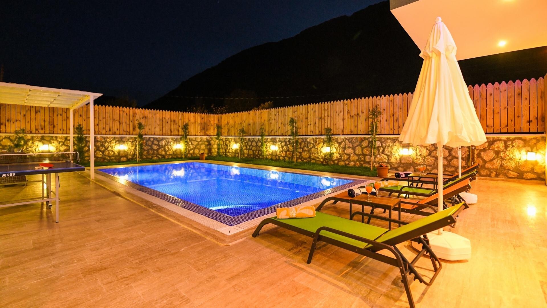VBK70425 Villa Booking