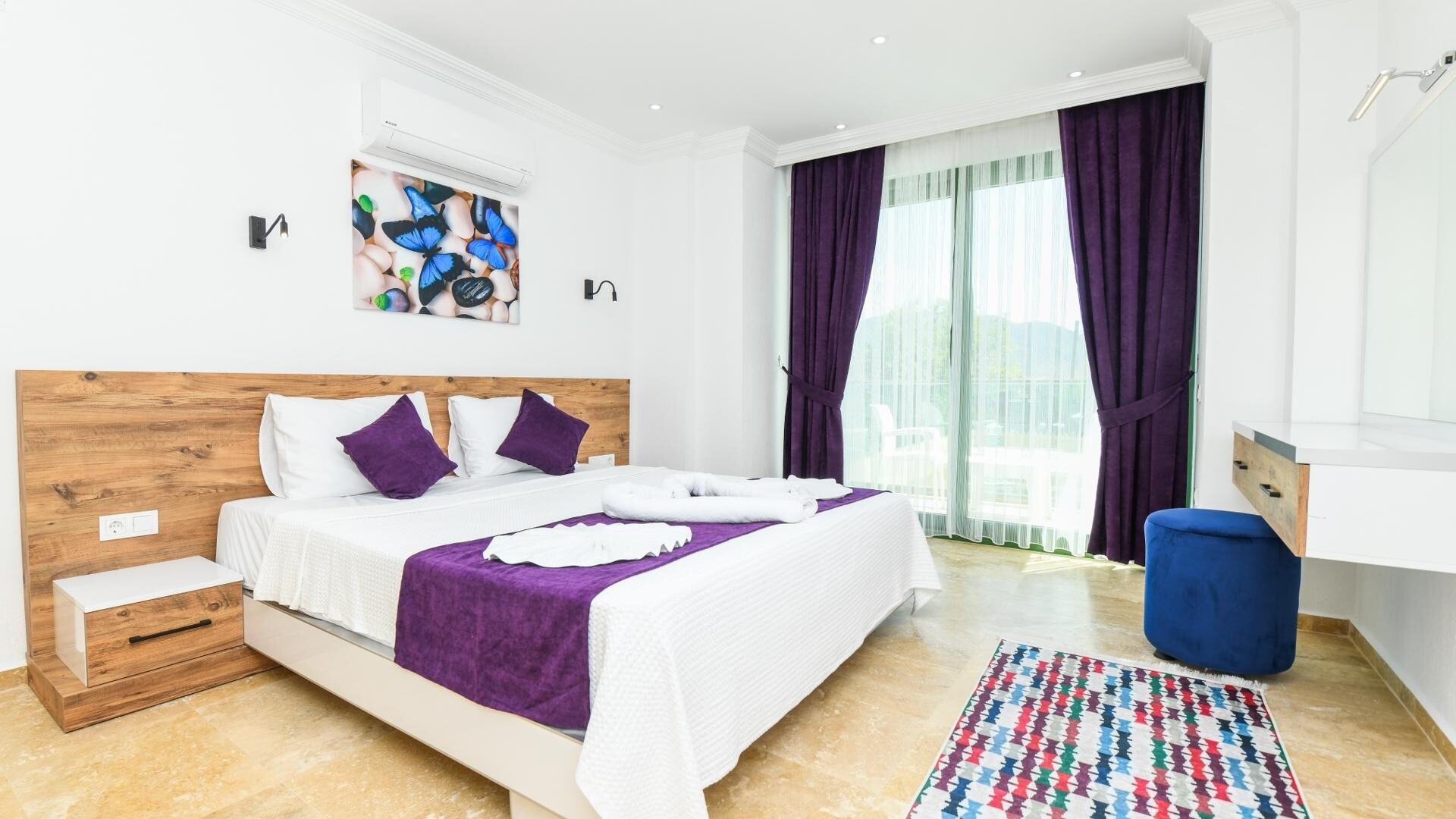 VBK70425 Villa Booking