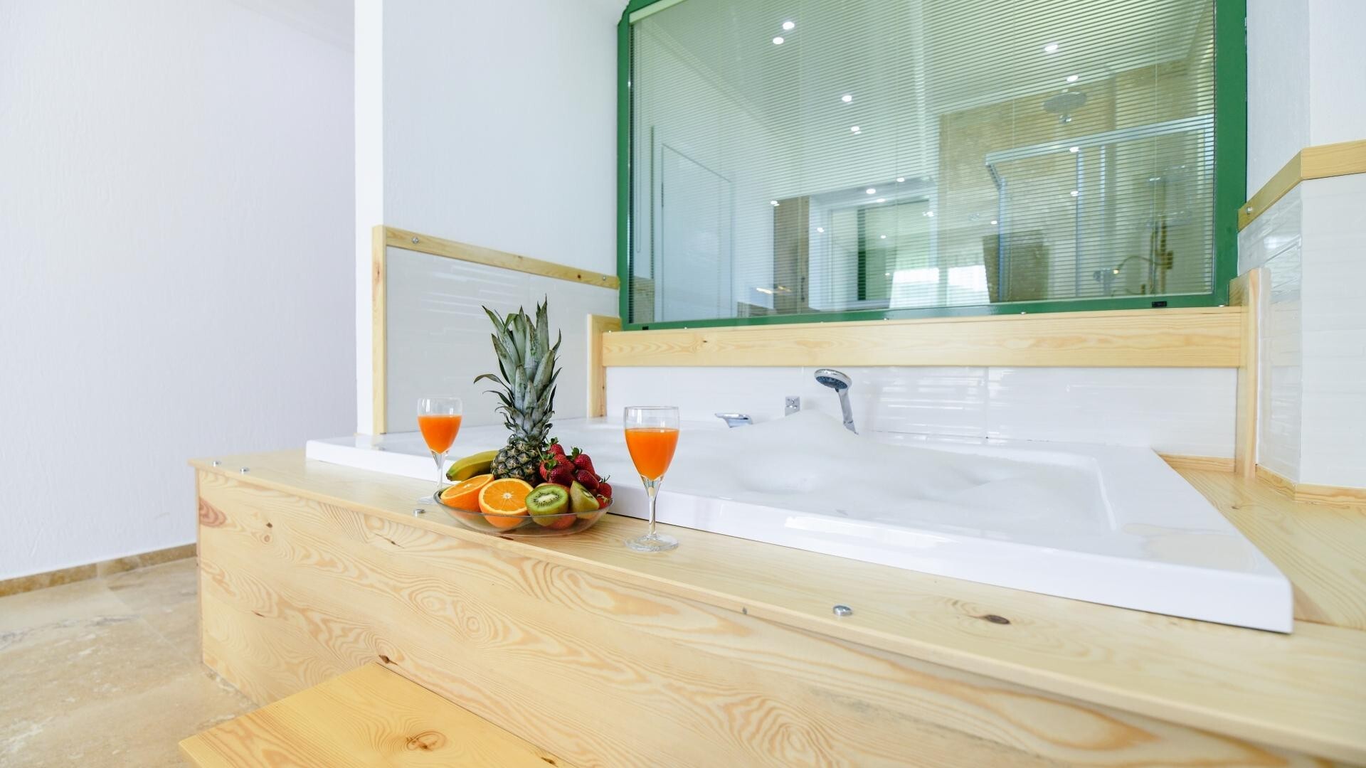VBK70425 Villa Booking
