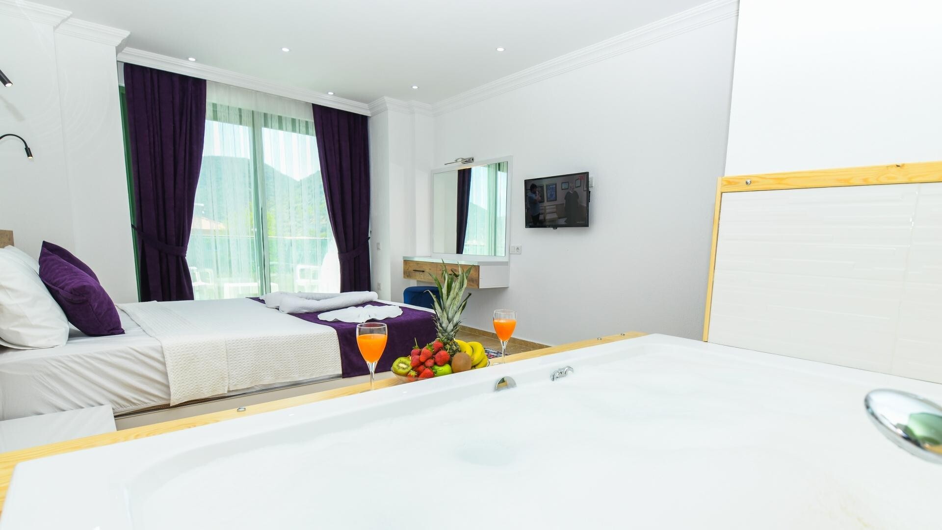 VBK70425 Villa Booking