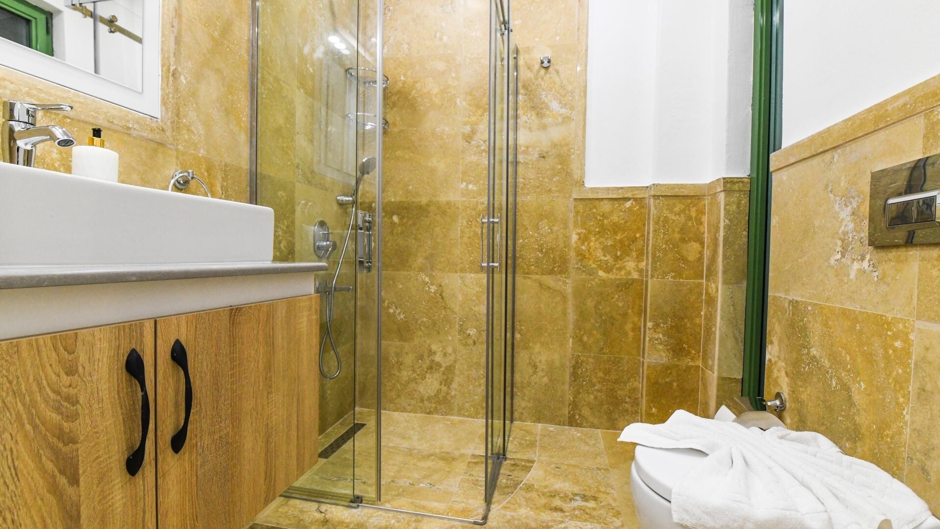 VBK70425 Villa Booking