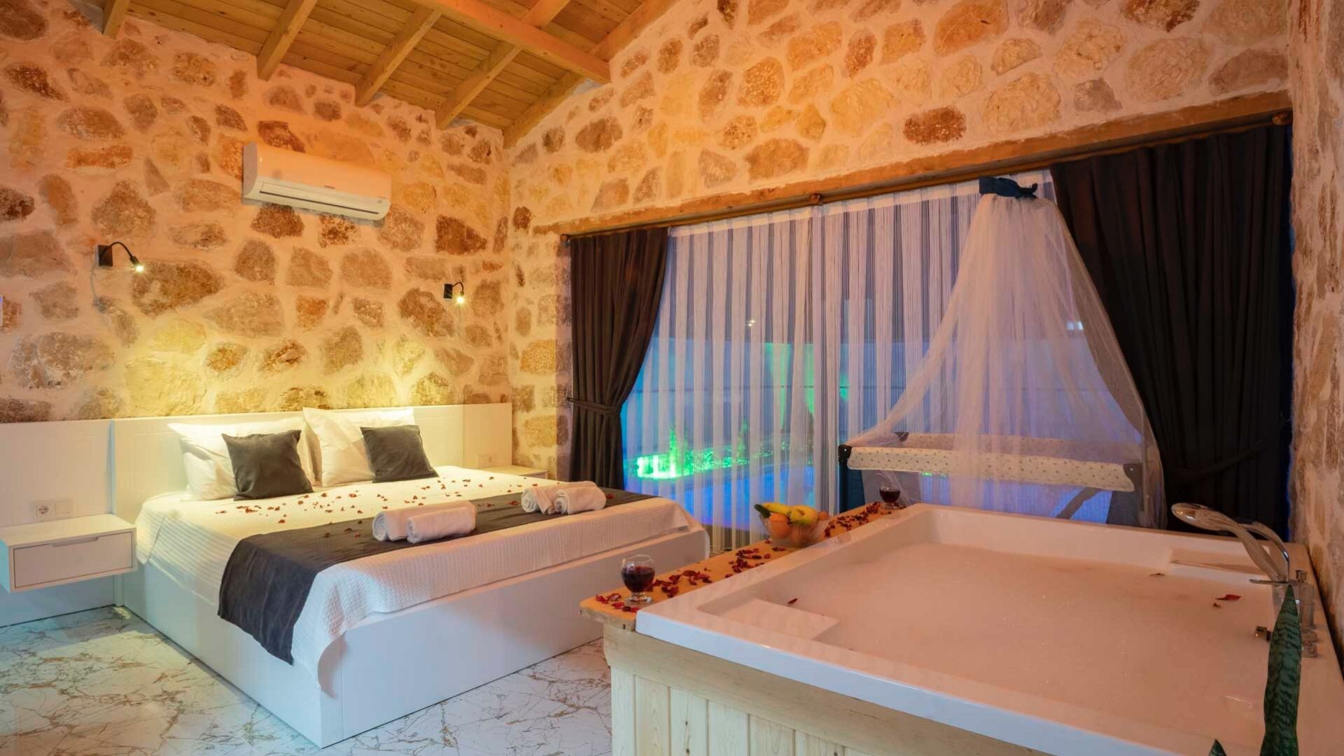 VBK97681 Villa Booking