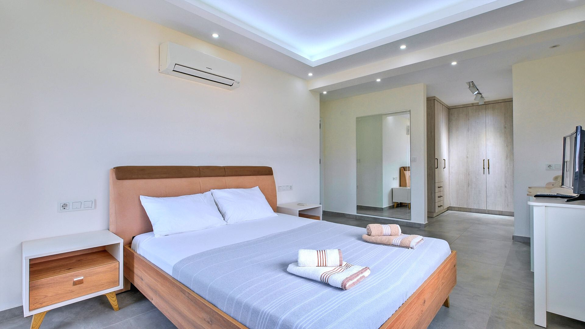 VBK47712 Villa Booking