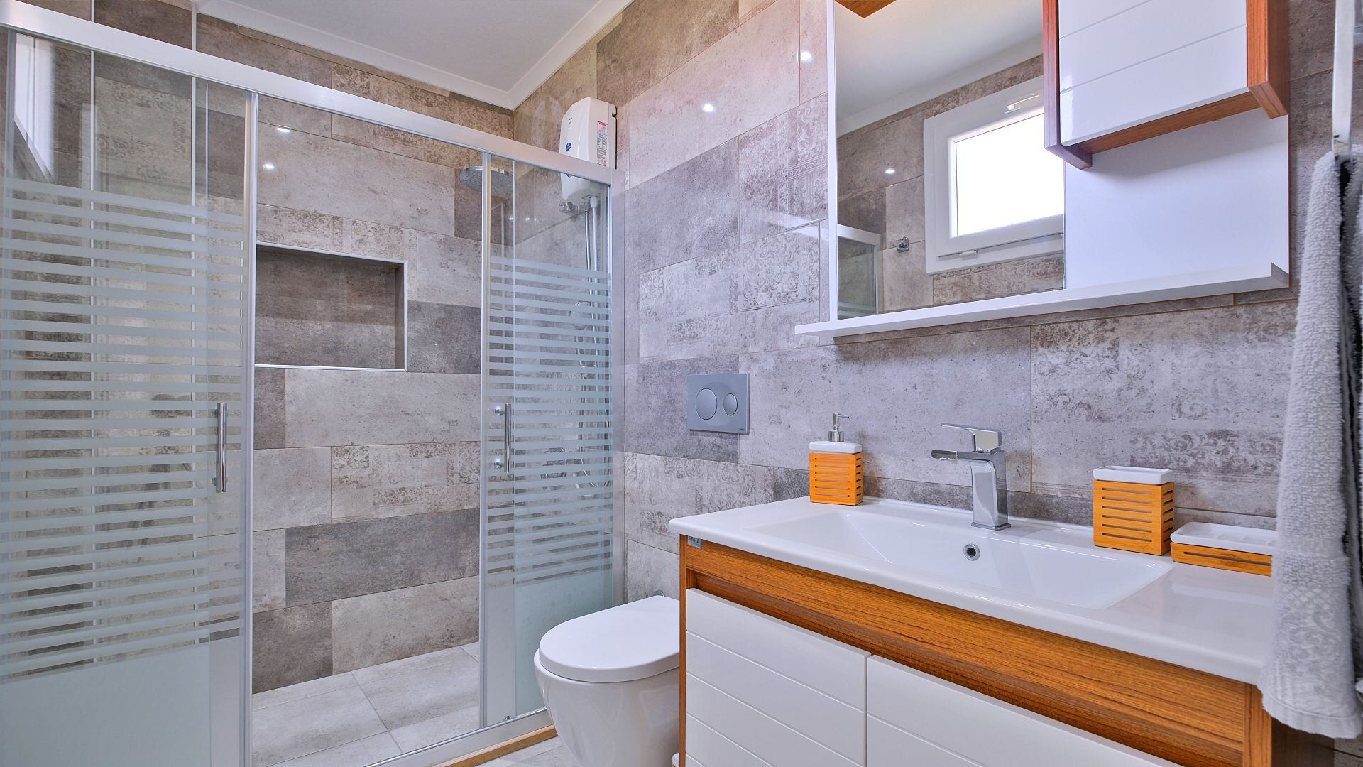 VBK47712 Villa Booking