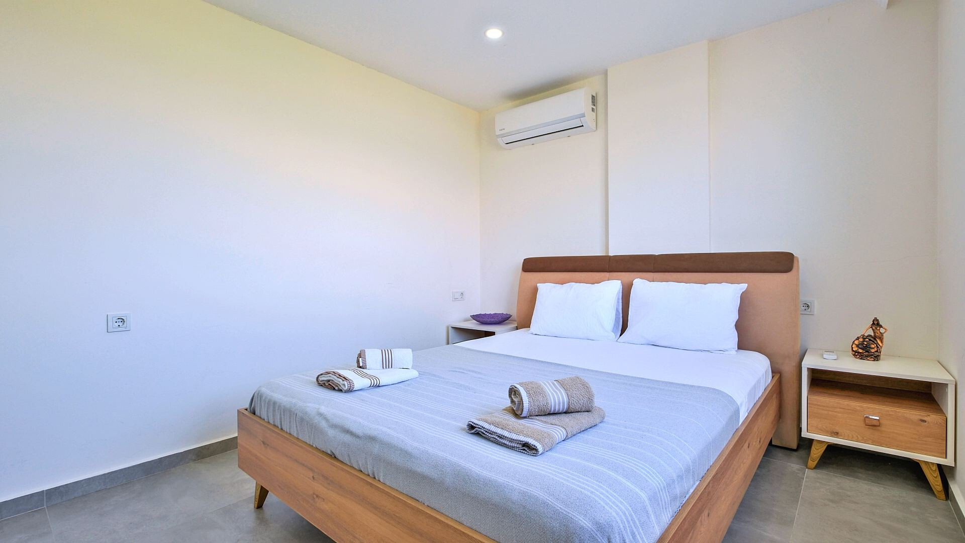 VBK47712 Villa Booking