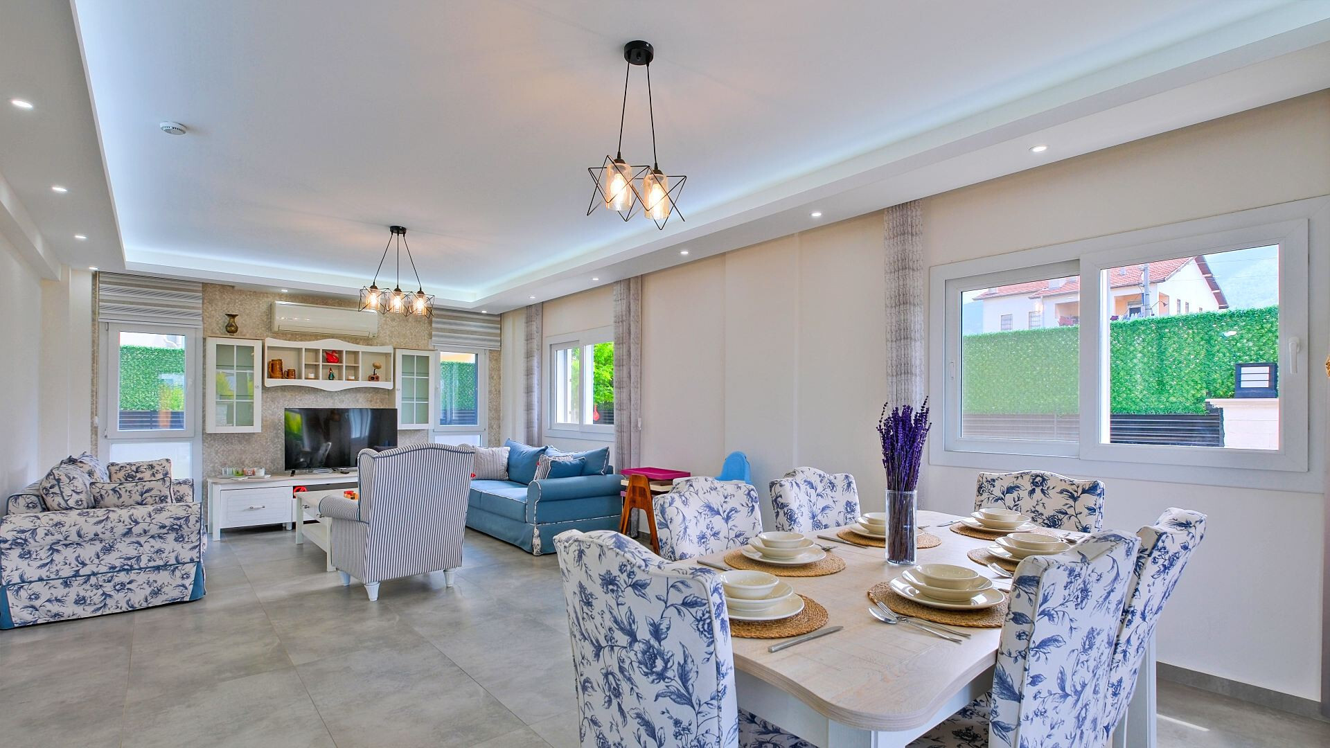 VBK47712 Villa Booking