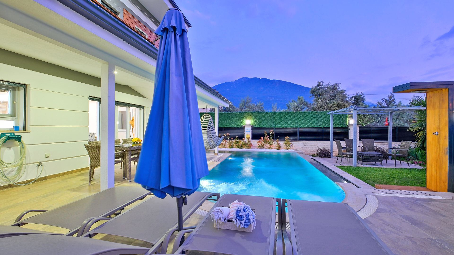 VBK47712 Villa Booking