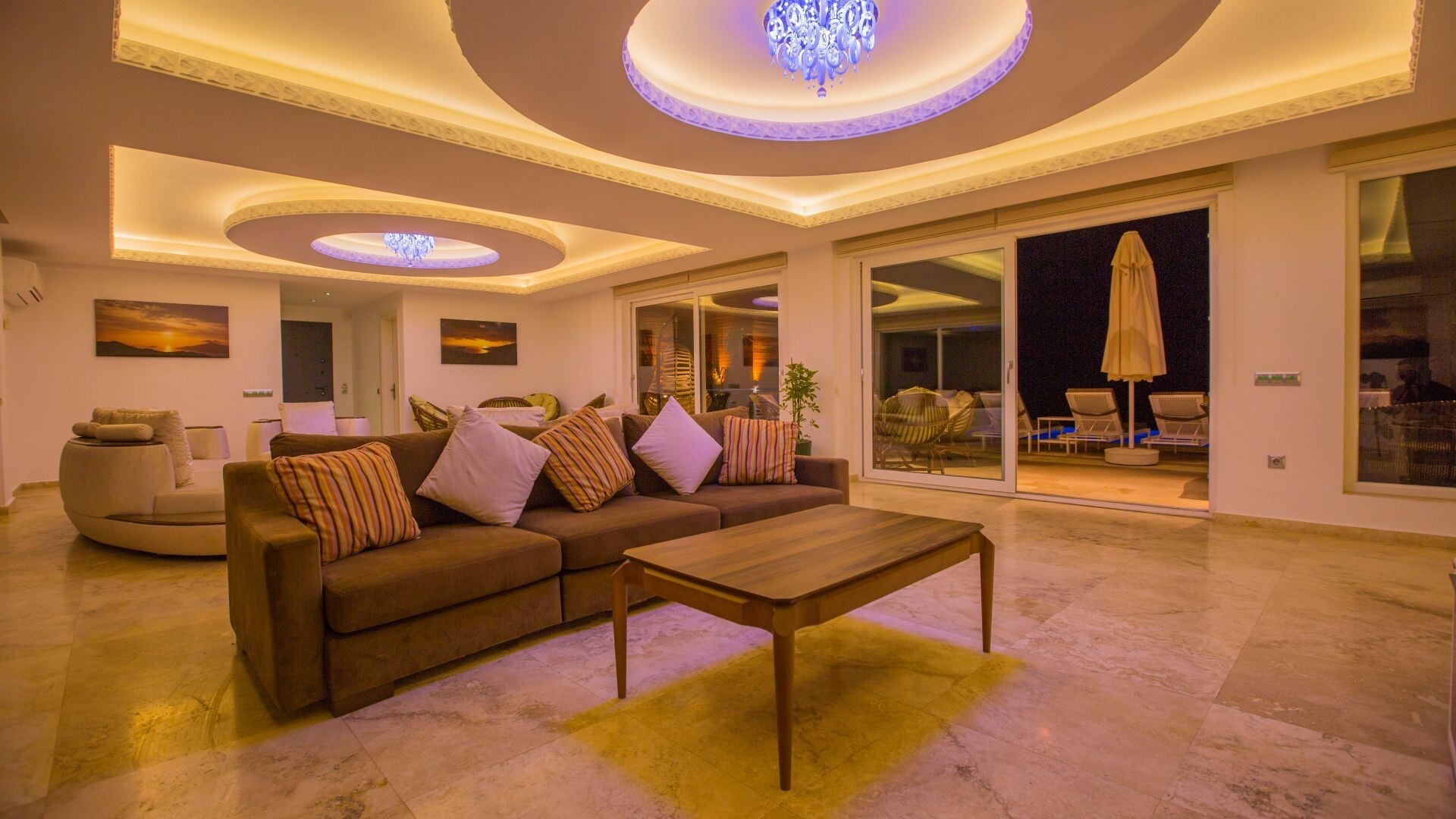 VBK13534 Villa Booking