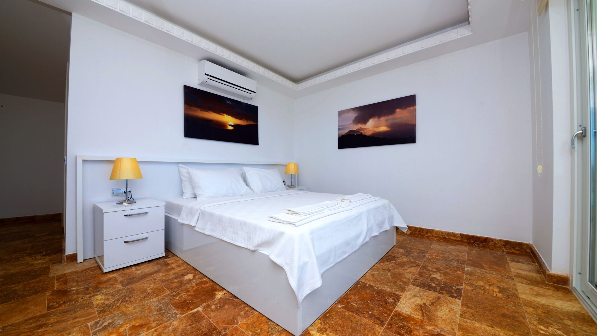 VBK13534 Villa Booking