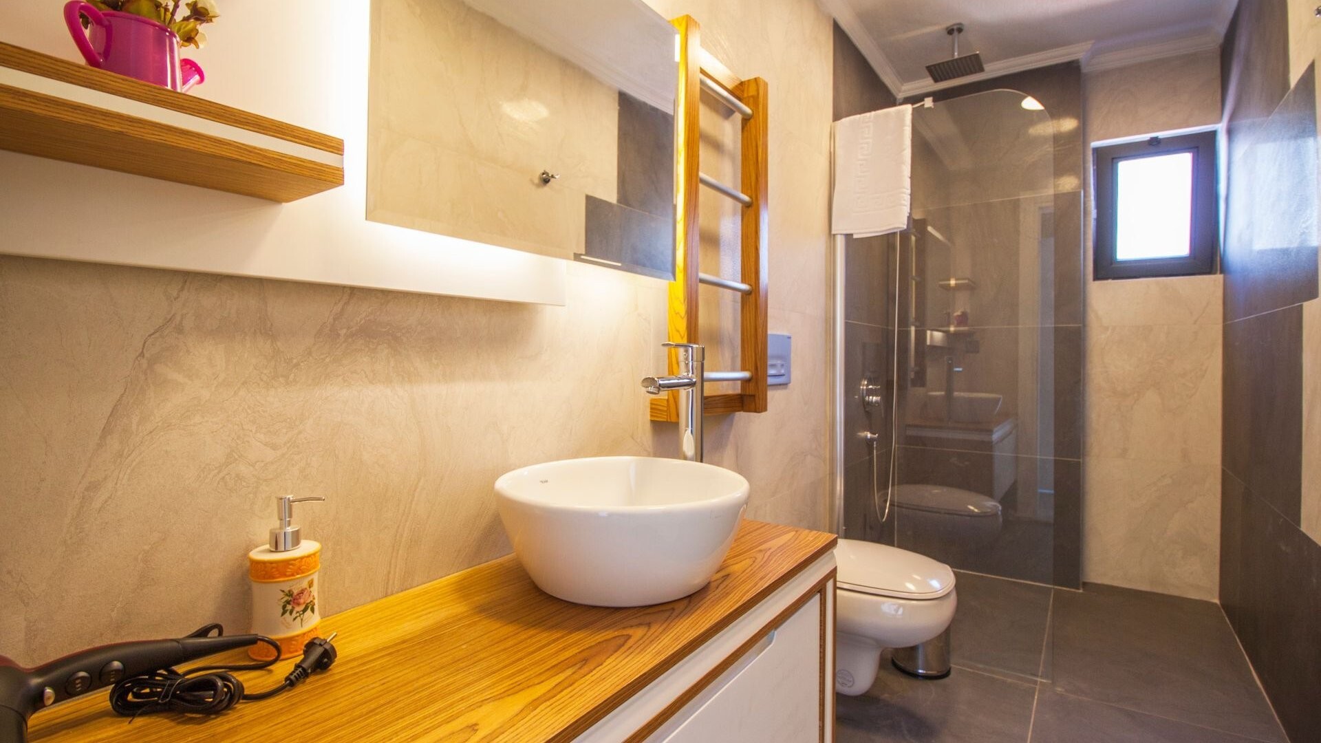 VBK87558 Villa Booking