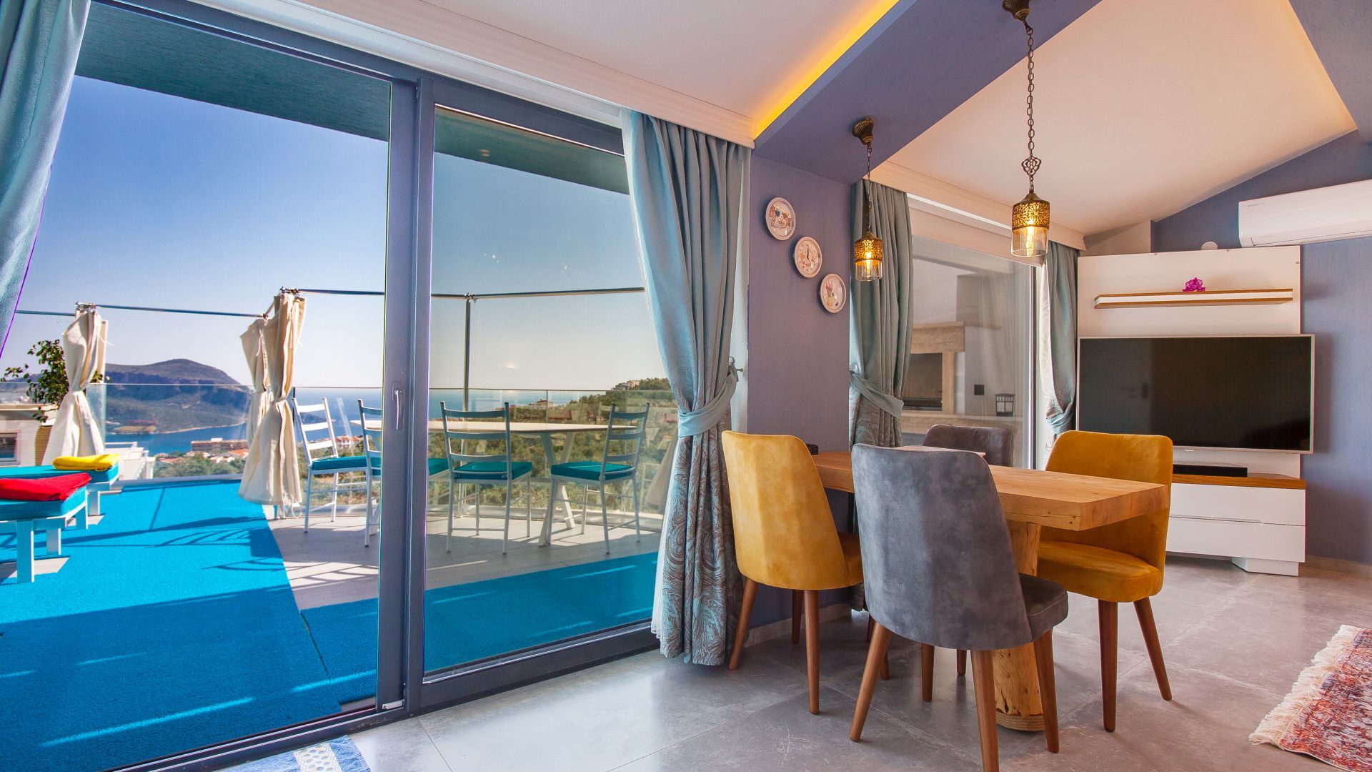 VBK87558 Villa Booking