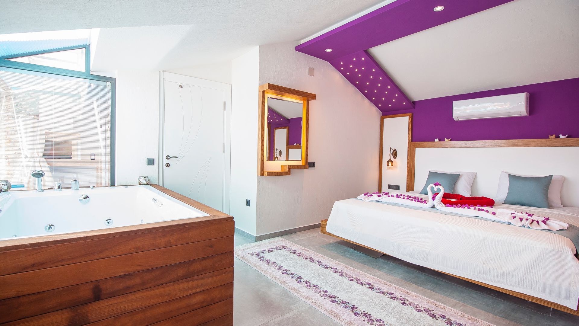 VBK87558 Villa Booking