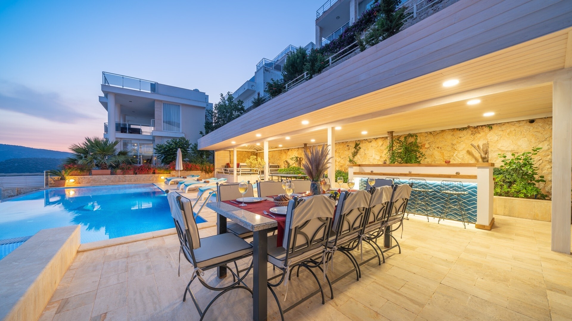 VBK80150 Villa Booking