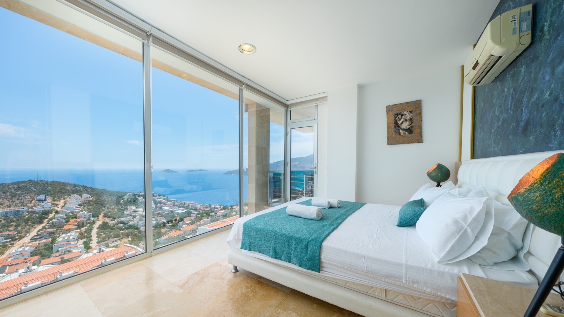 VBK80150 Villa Booking