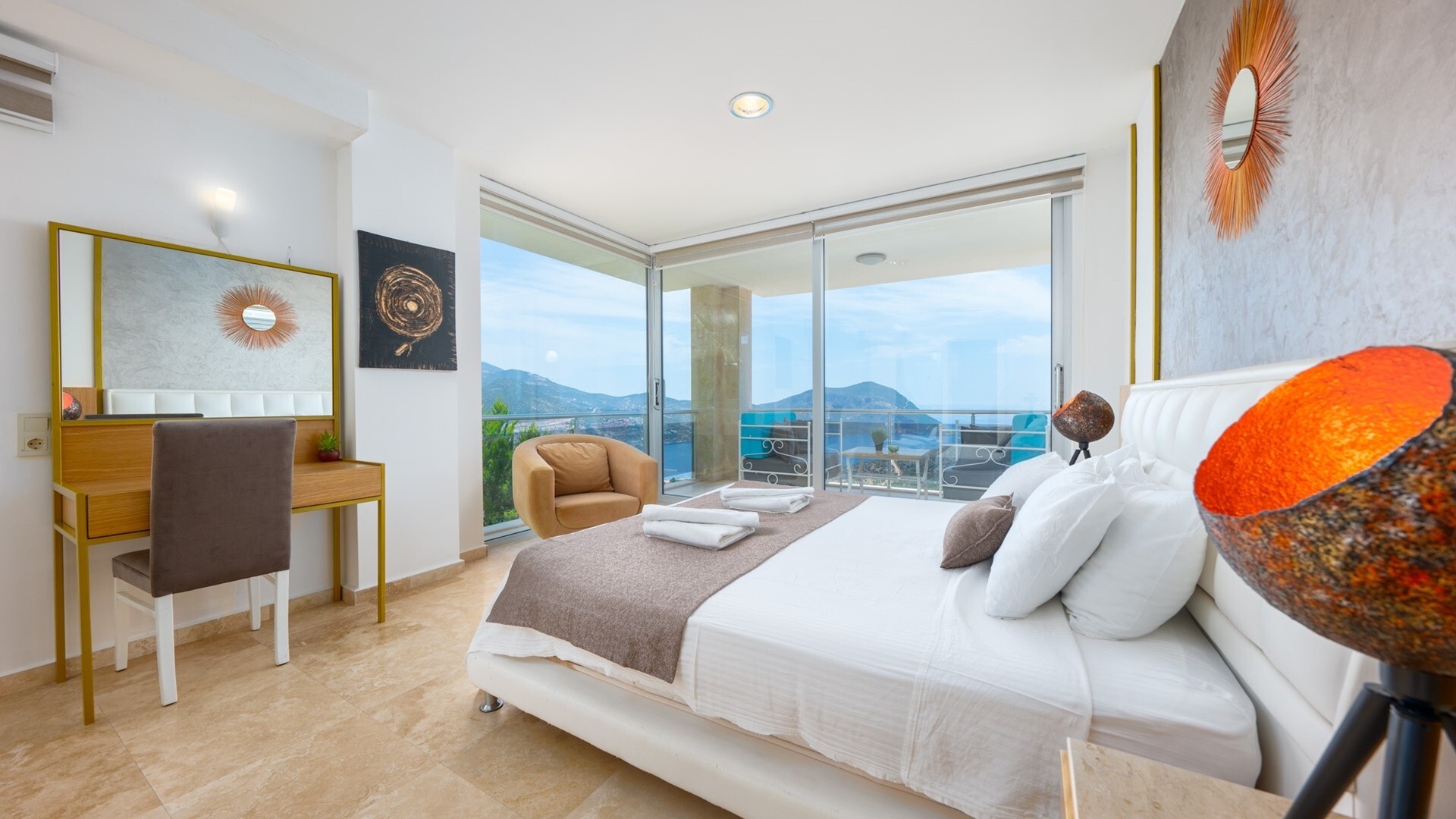 VBK80150 Villa Booking