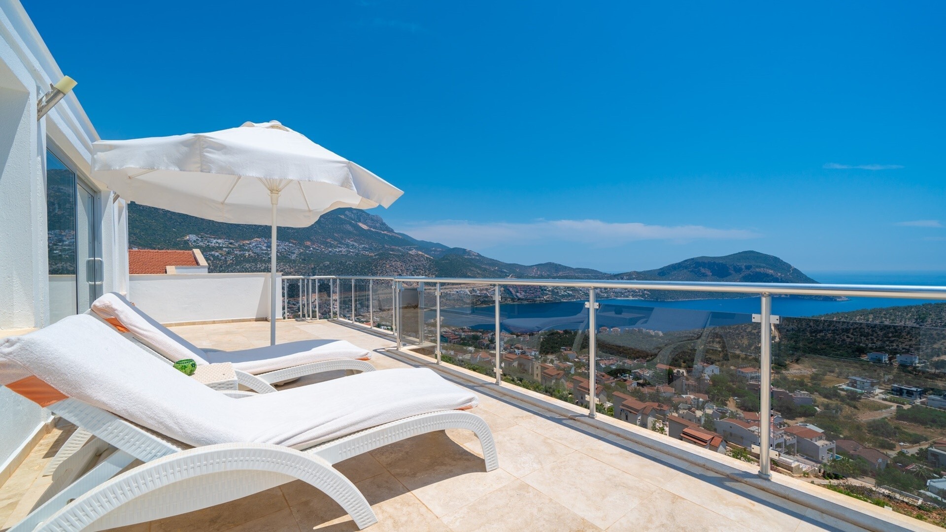 VBK80150 Villa Booking