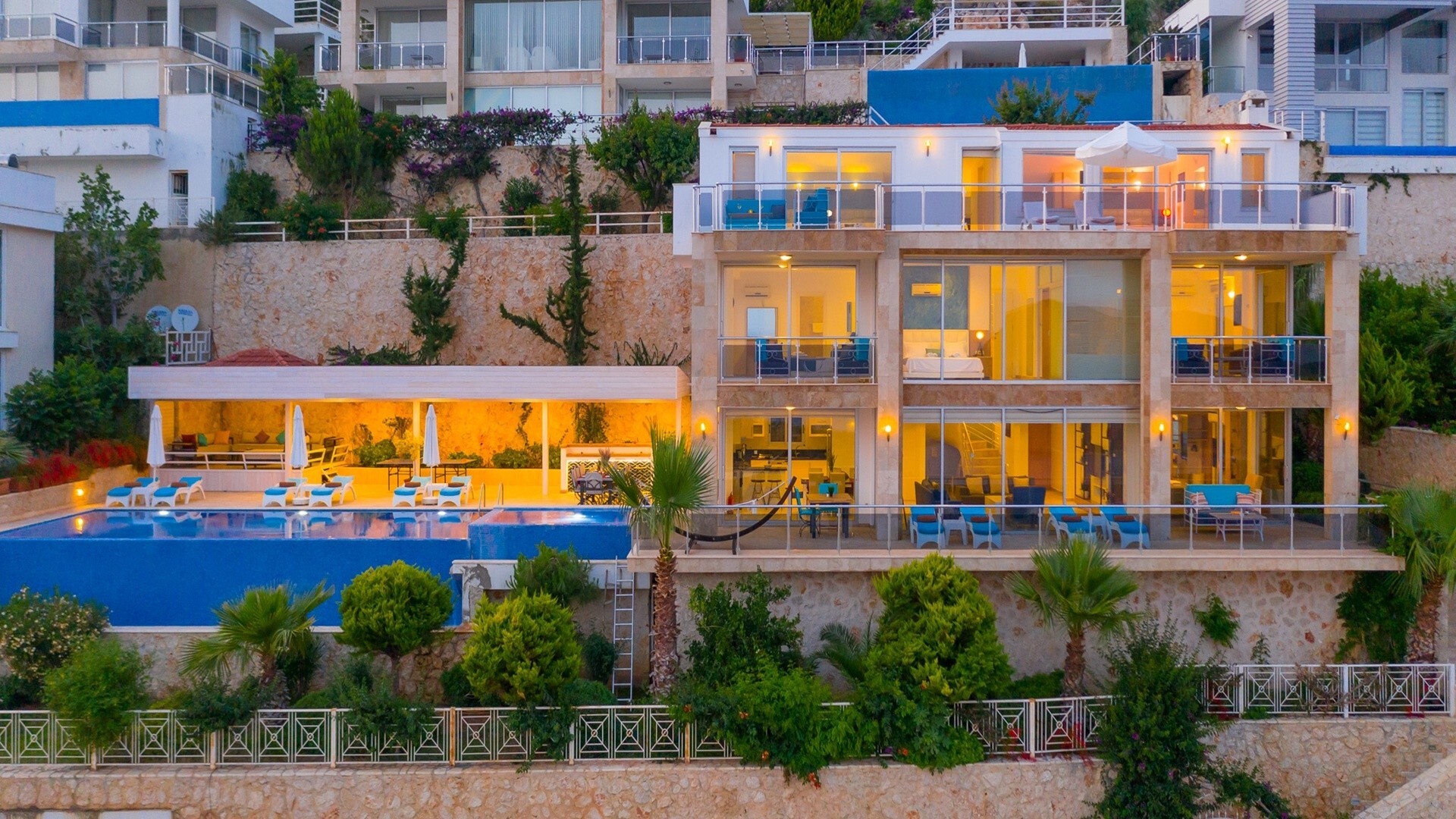 VBK80150 Villa Booking