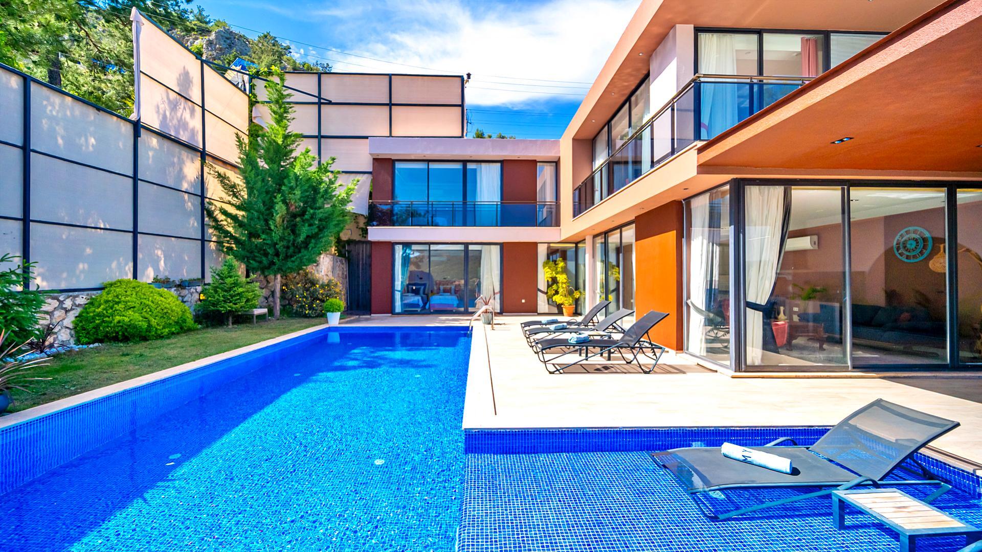 VBK54537 Villa Booking