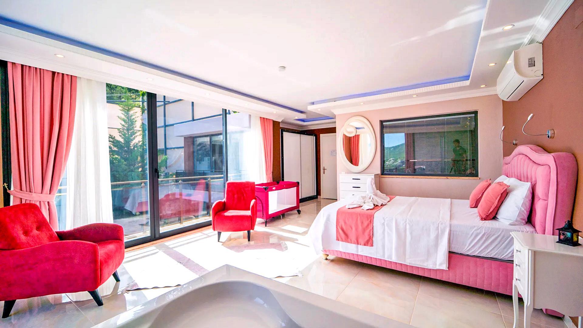 VBK54537 Villa Booking