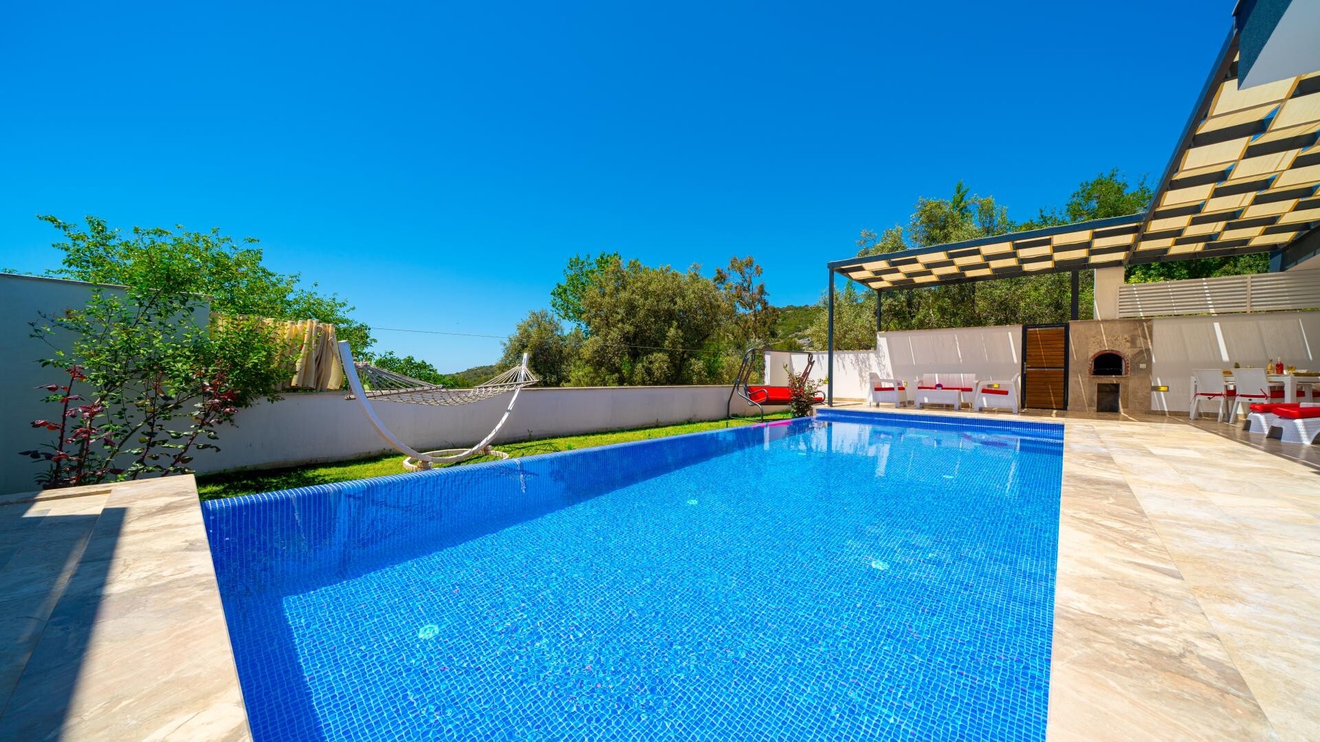 VBK76258 Villa Booking