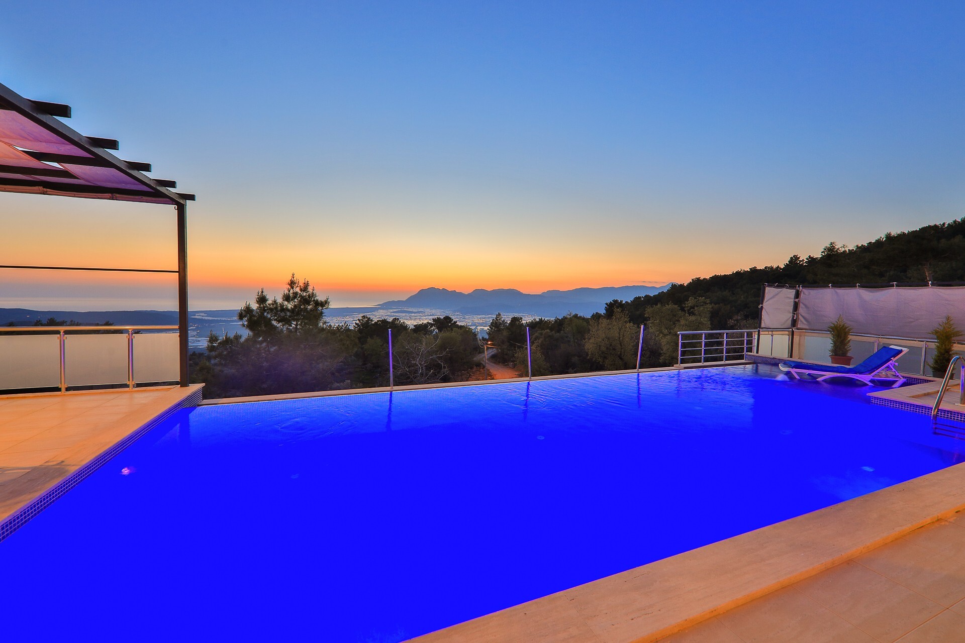 VBK93359 Villa Booking