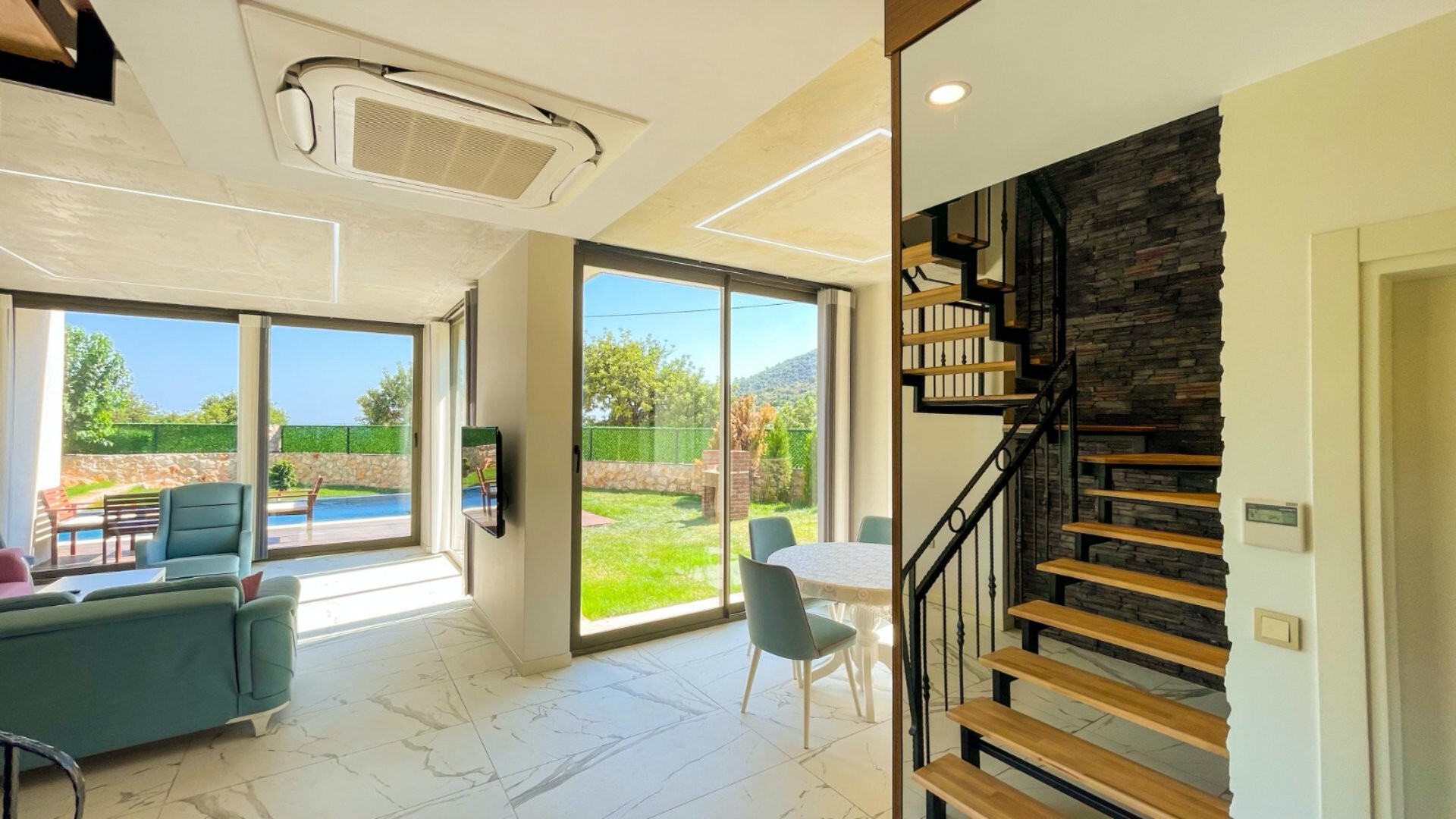 VBK65486 Villa Booking