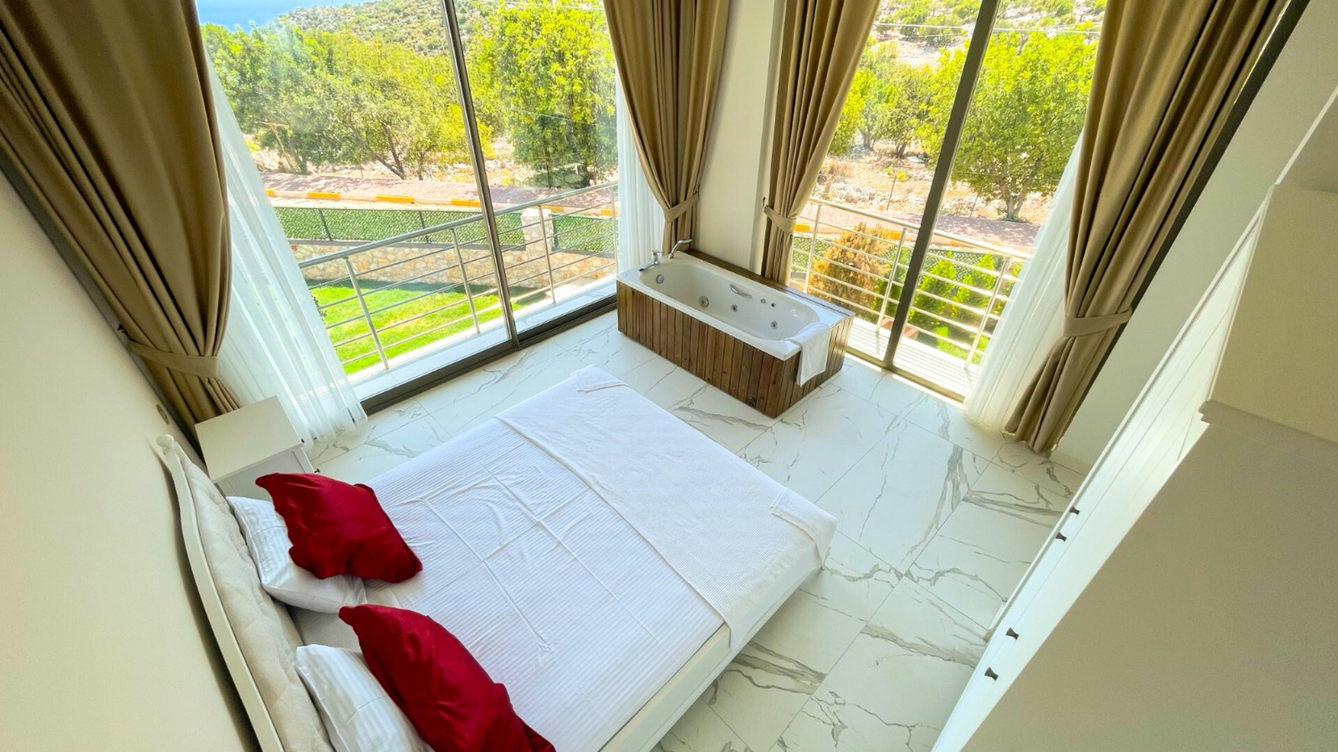 VBK65486 Villa Booking