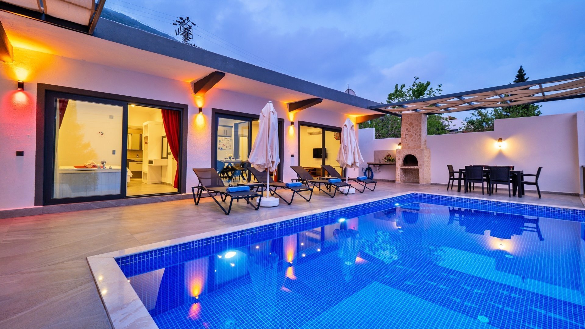 VBK52747 Villa Booking