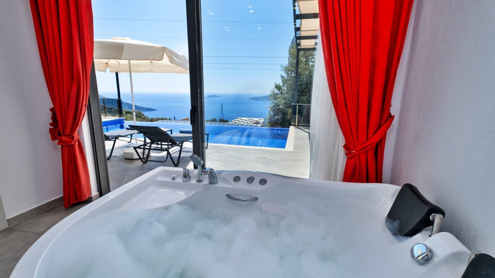 VBK52747 Villa Booking