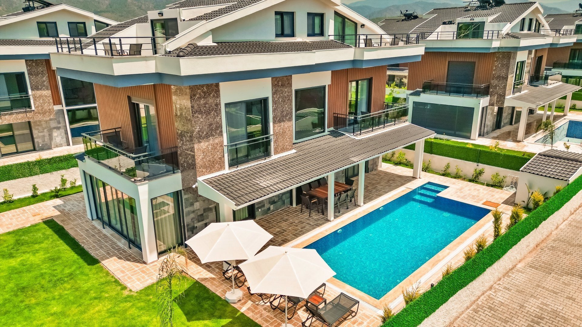 VBK87748 Villa Booking