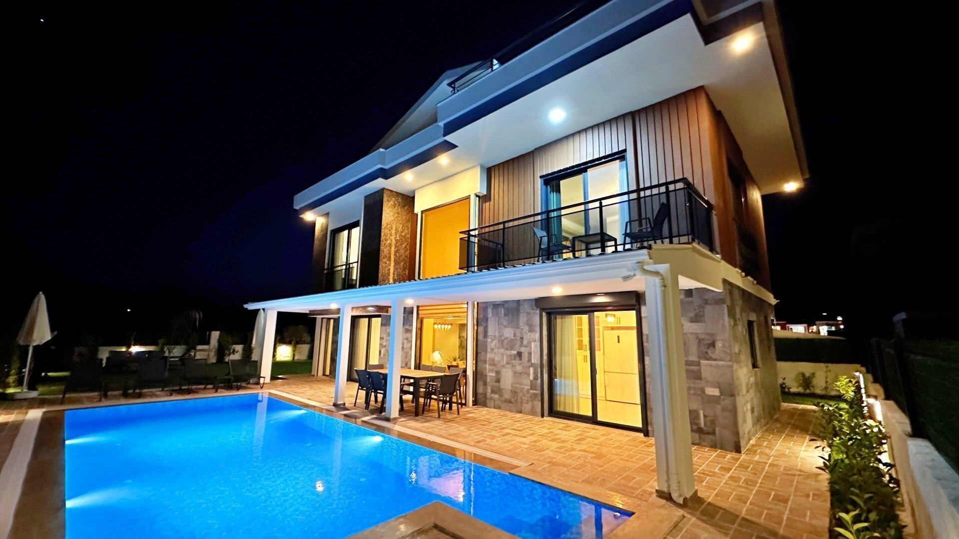 VBK87748 Villa Booking