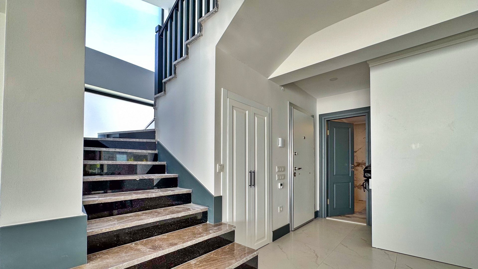 VBK87748 Villa Booking