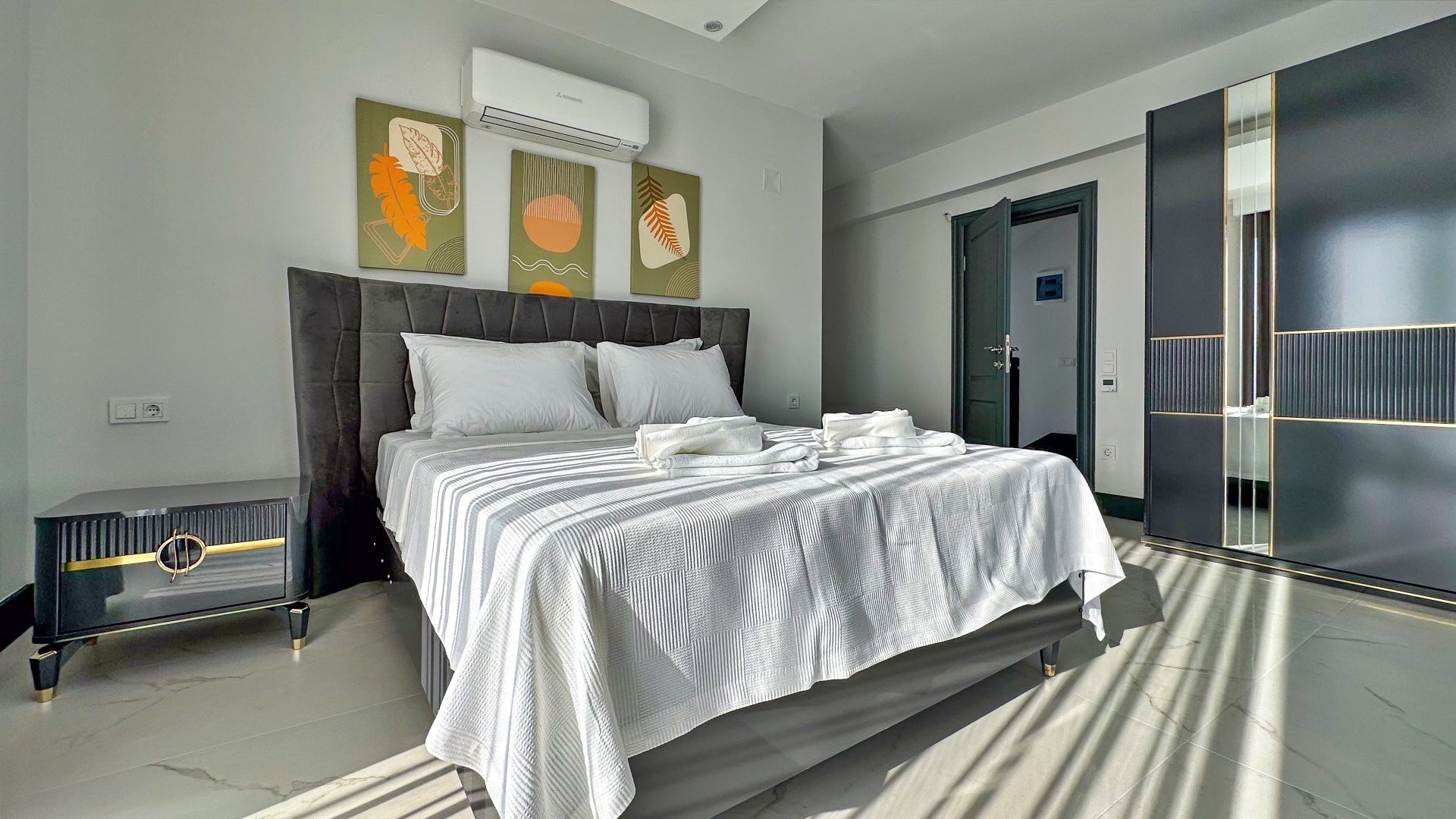 VBK87748 Villa Booking