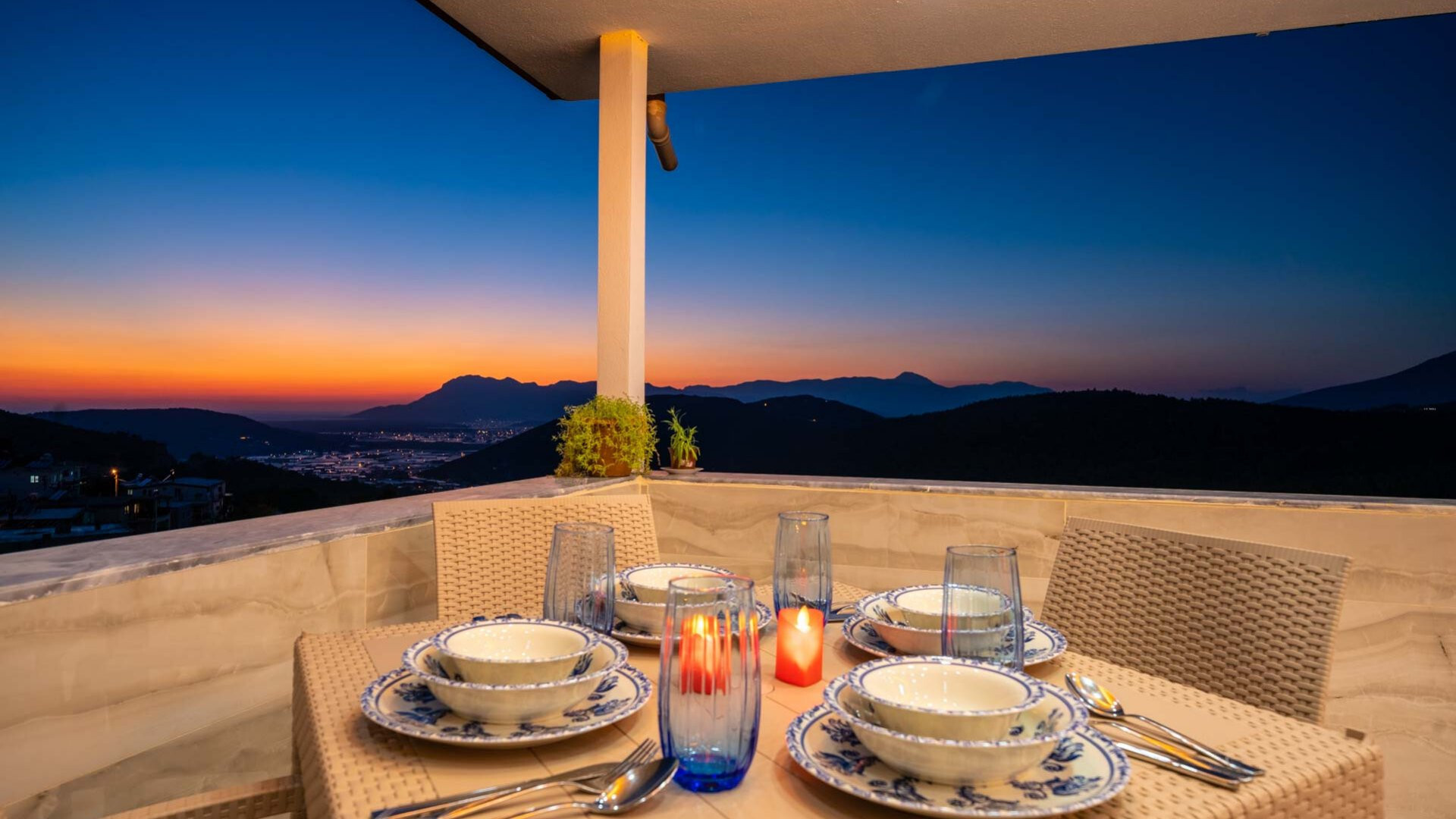 VBK78912 Villa Booking