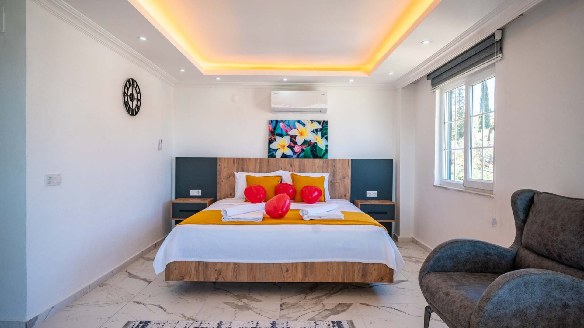 VBK78912 Villa Booking