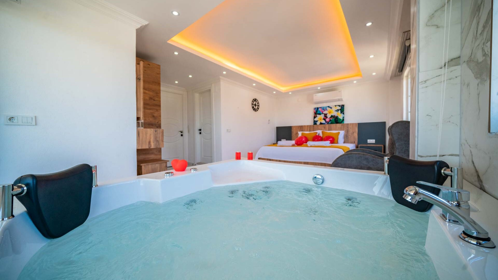 VBK78912 Villa Booking