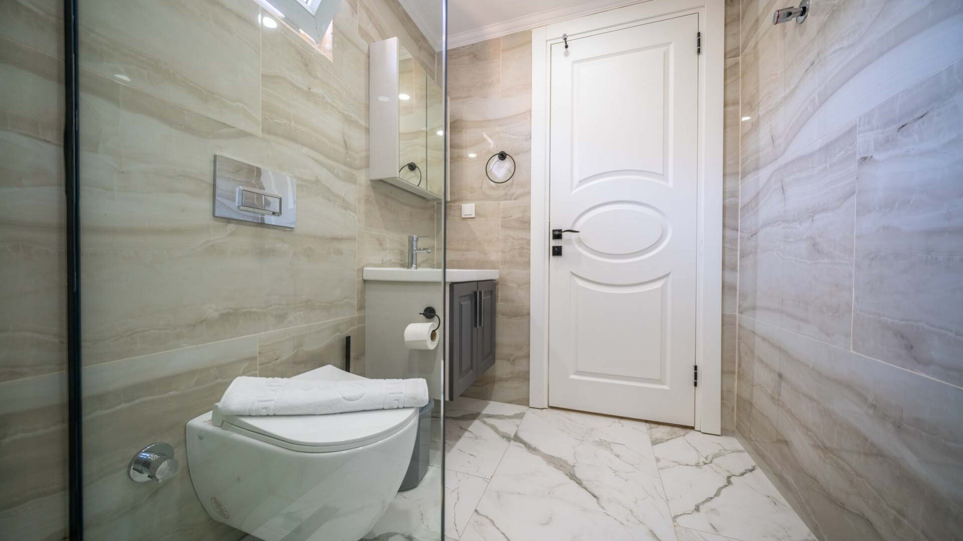 VBK78912 Villa Booking