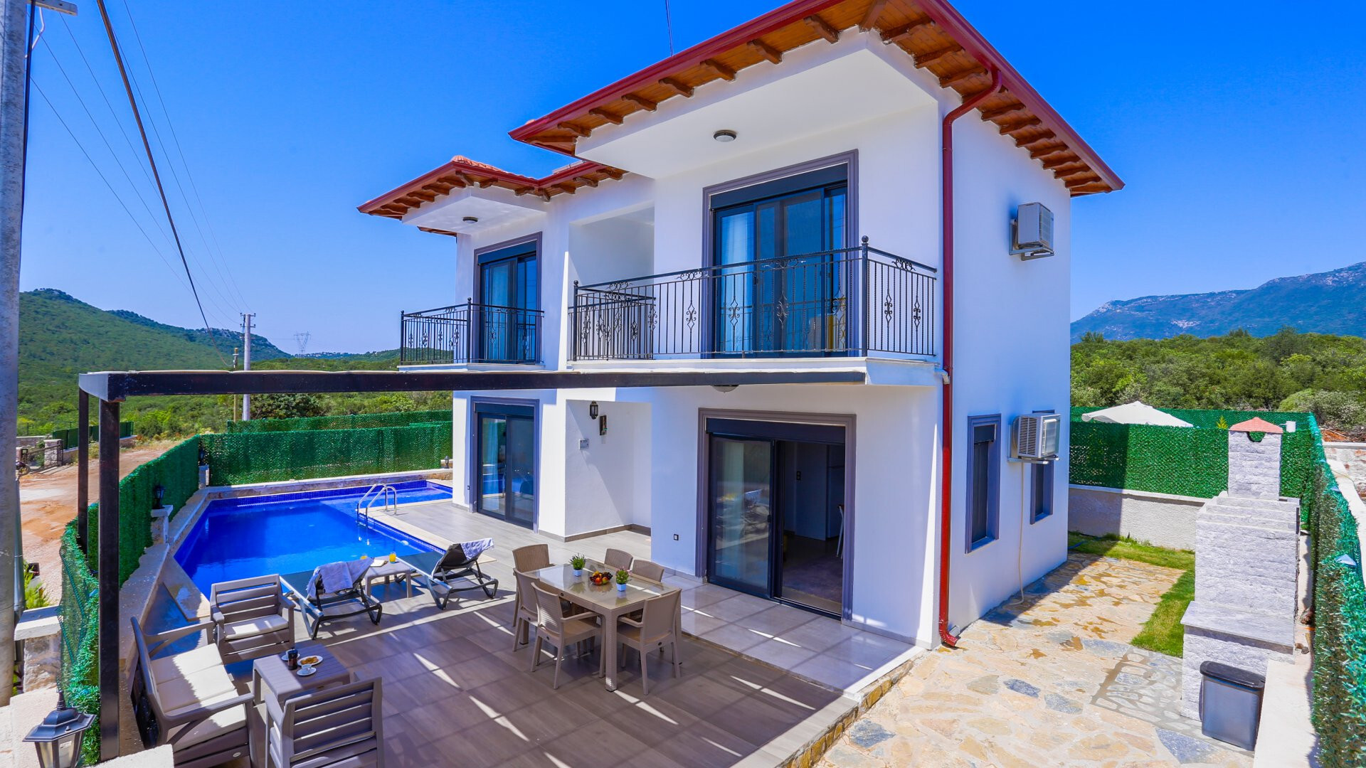 VBK24375 Villa Booking