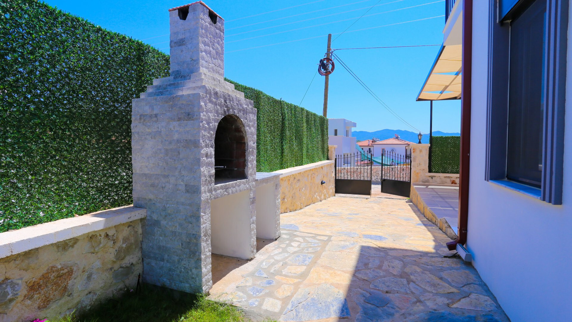 VBK24375 Villa Booking