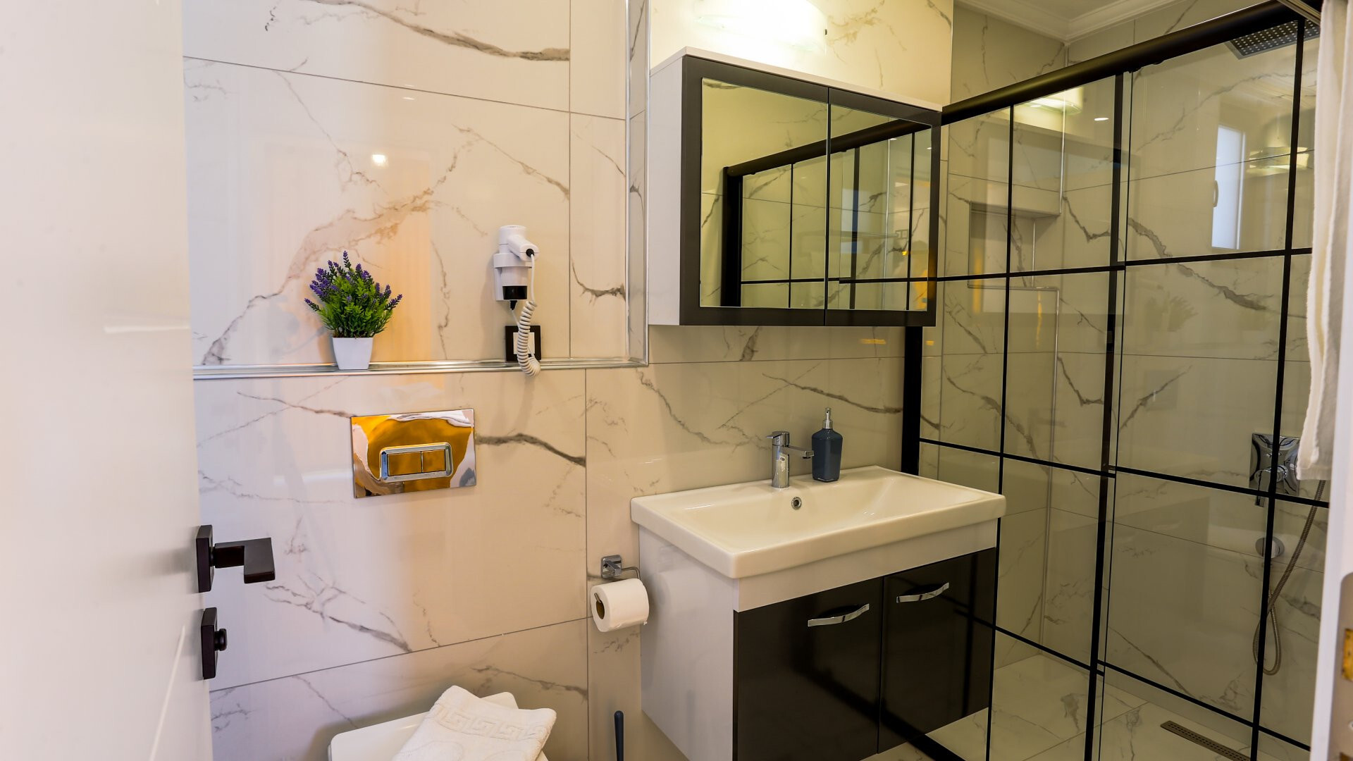 VBK24375 Villa Booking