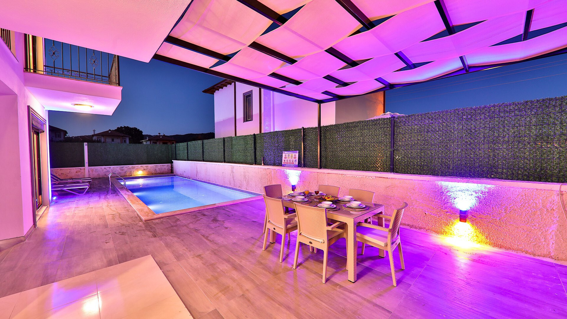 VBK40674 Villa Booking