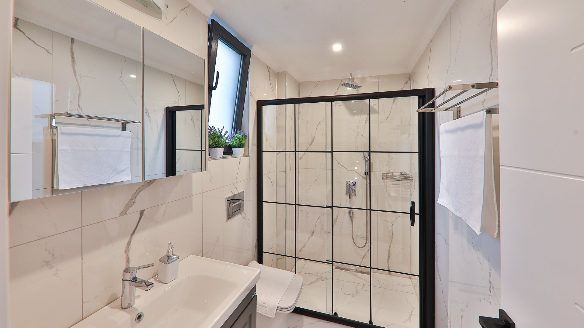 VBK40674 Villa Booking