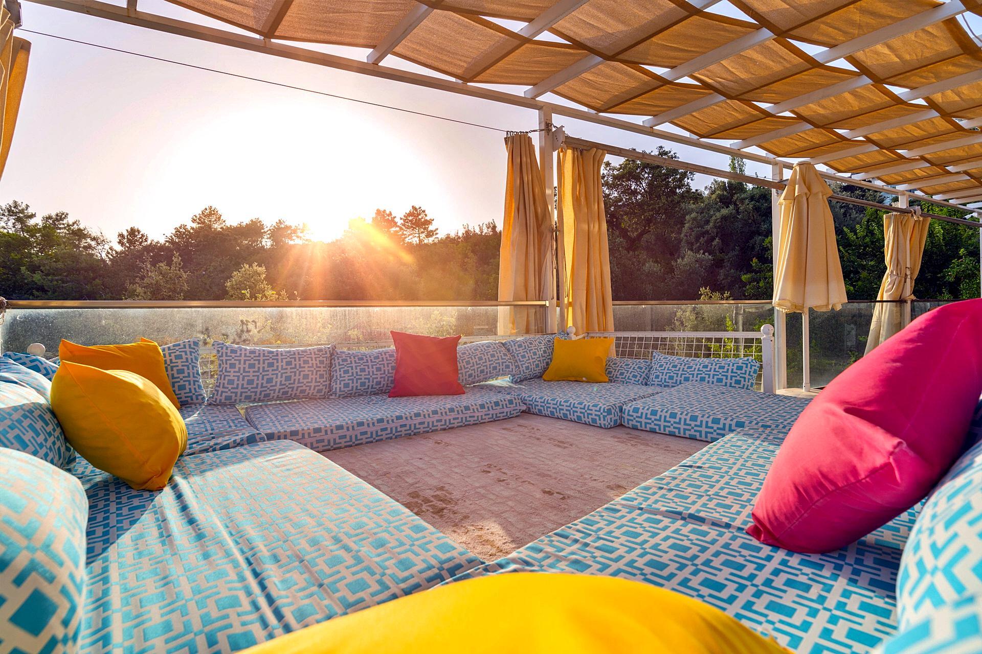 VBK56681 Villa Booking