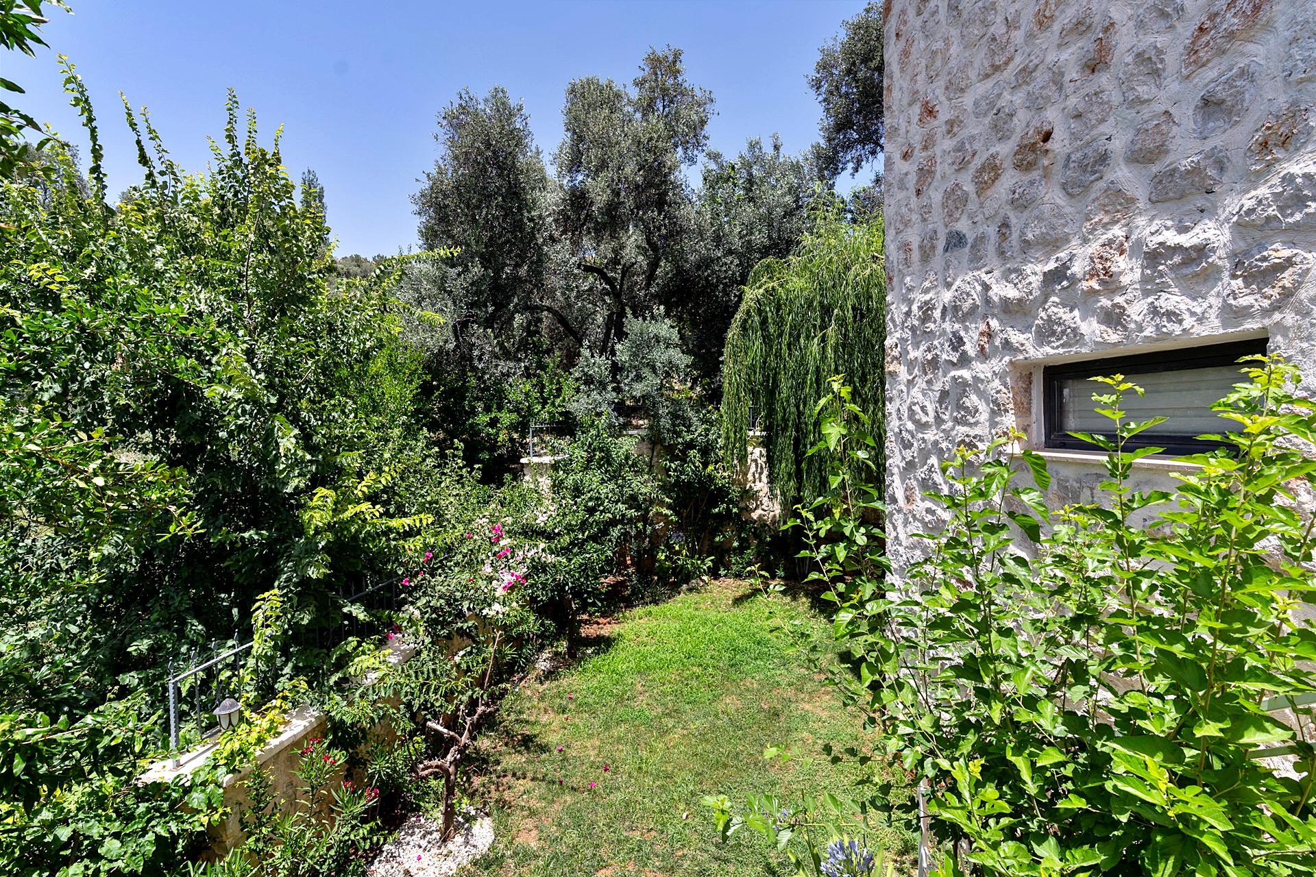 VBK56681 Villa Booking
