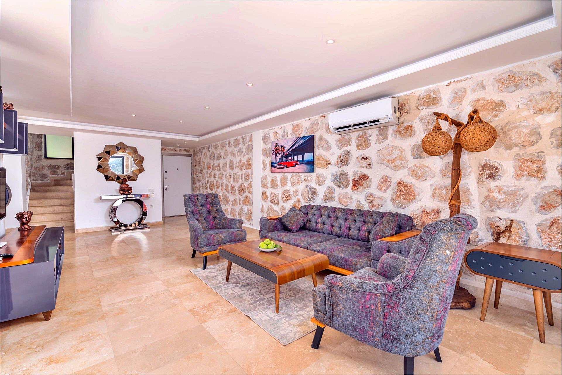 VBK56681 Villa Booking