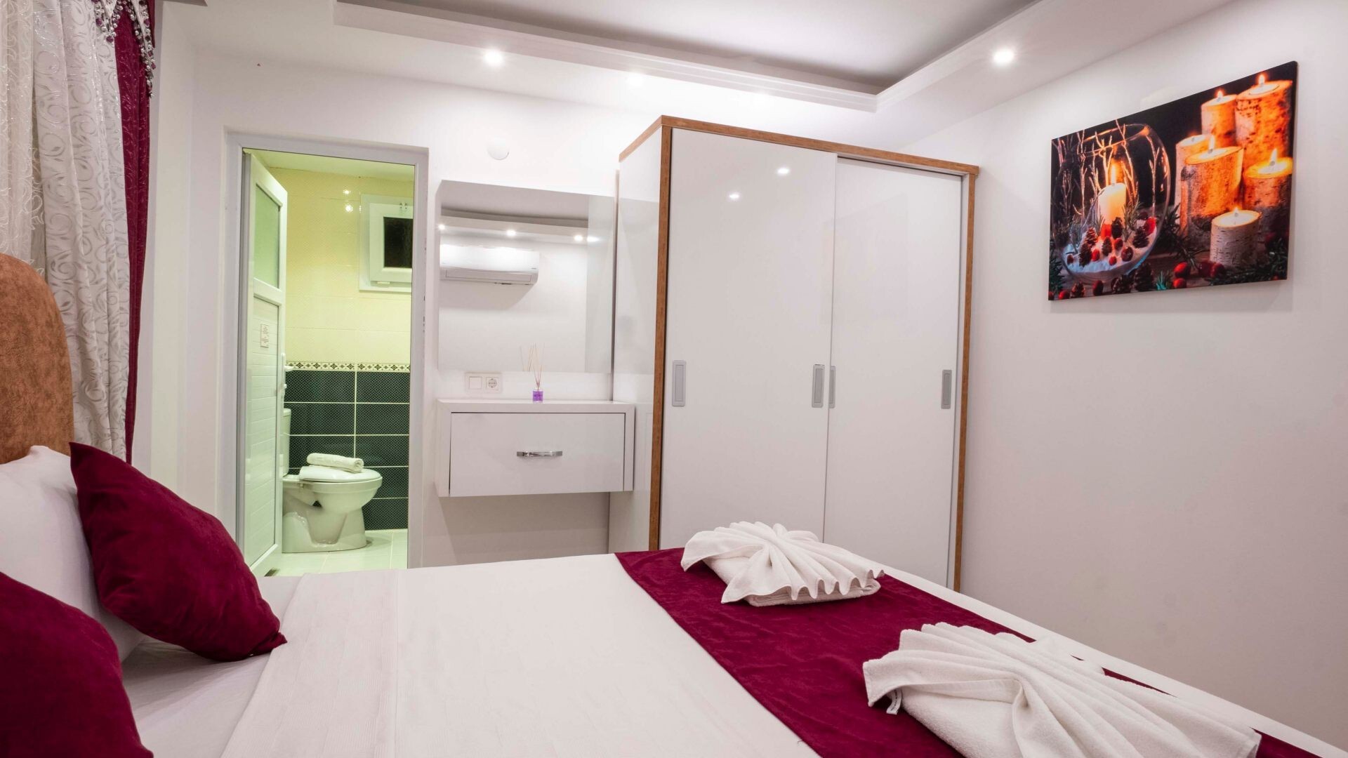 VBK43729 Villa Booking