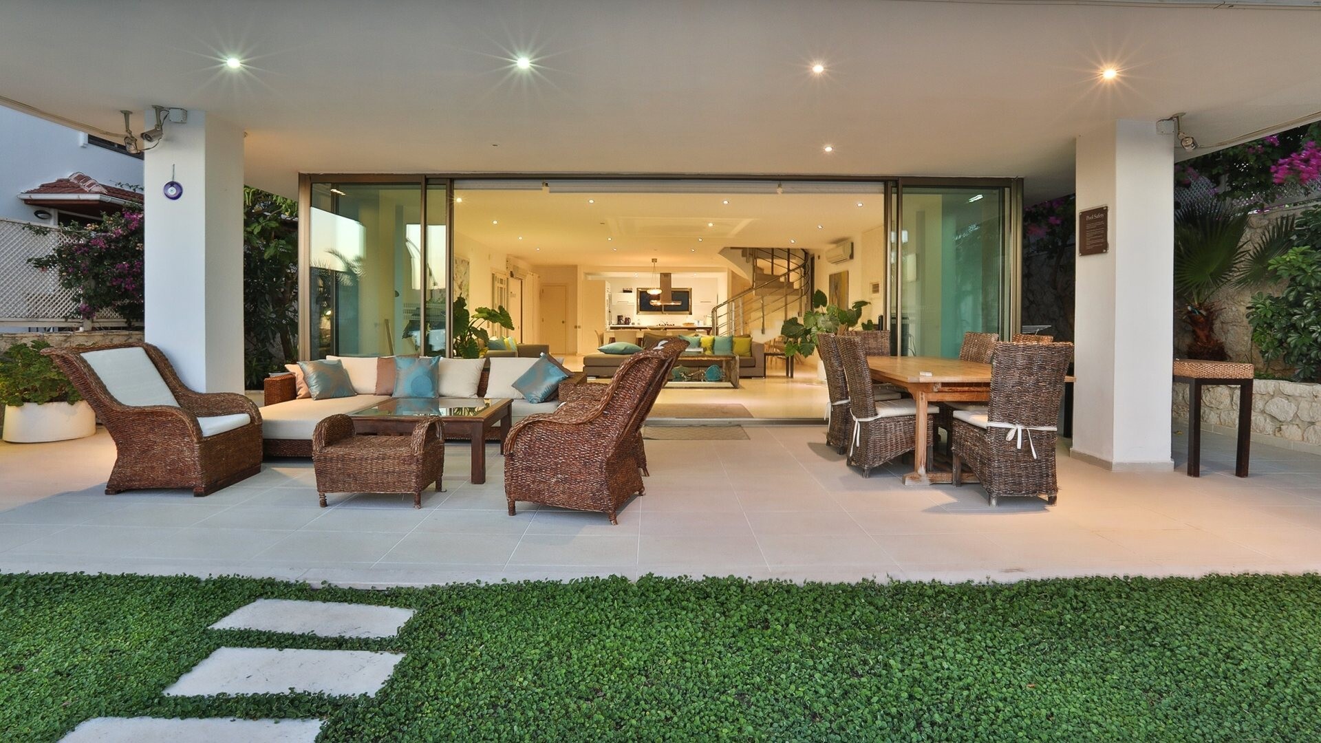 VBK82967 Villa Booking