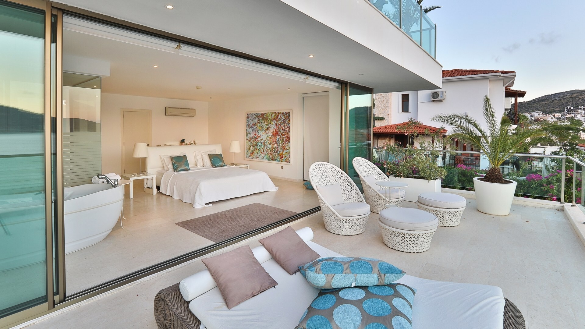 VBK82967 Villa Booking