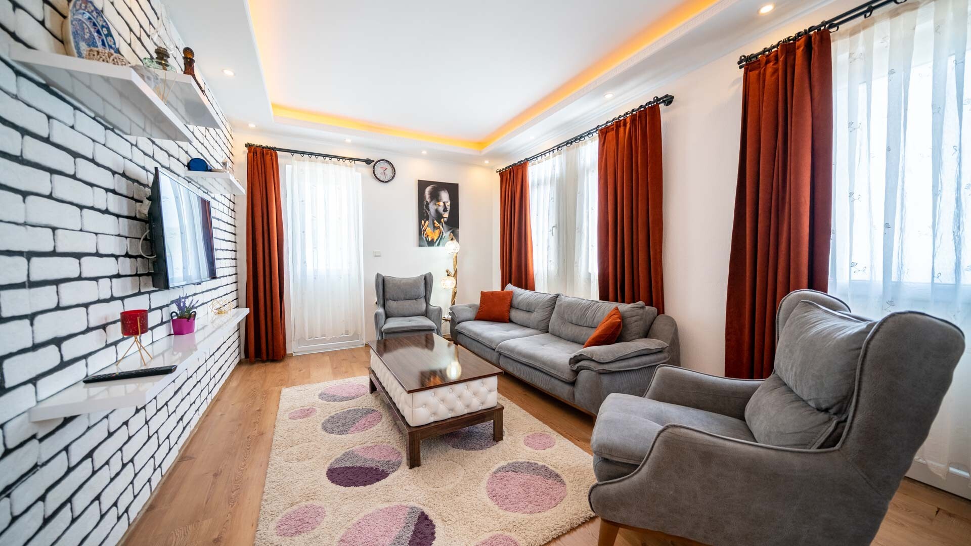 VBK24271 Villa Booking