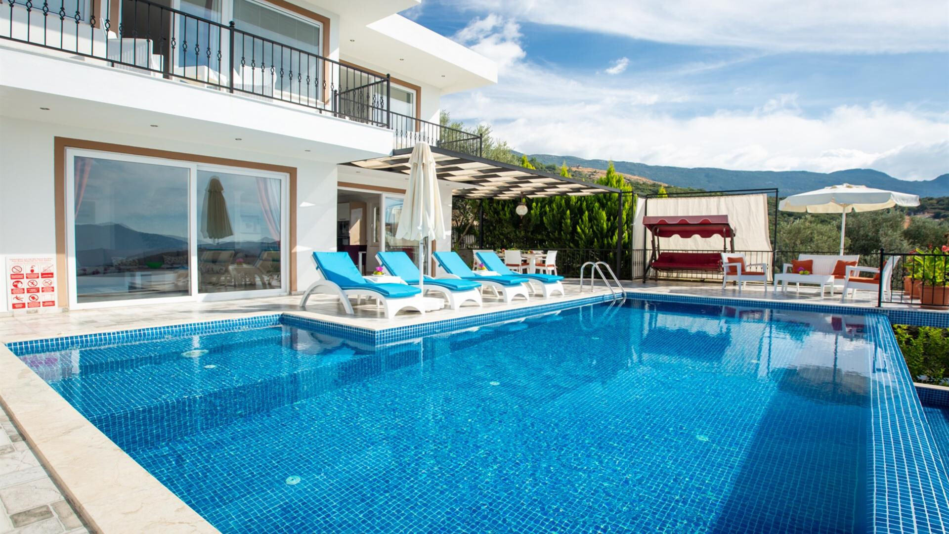 VBK67787 Villa Booking